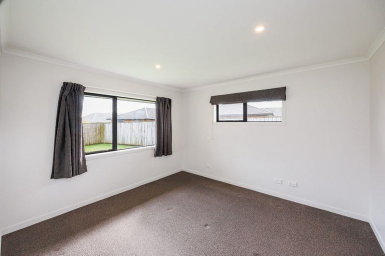 Photo of property in 25 Varsity Heights, Fitzherbert, Palmerston North, 4410