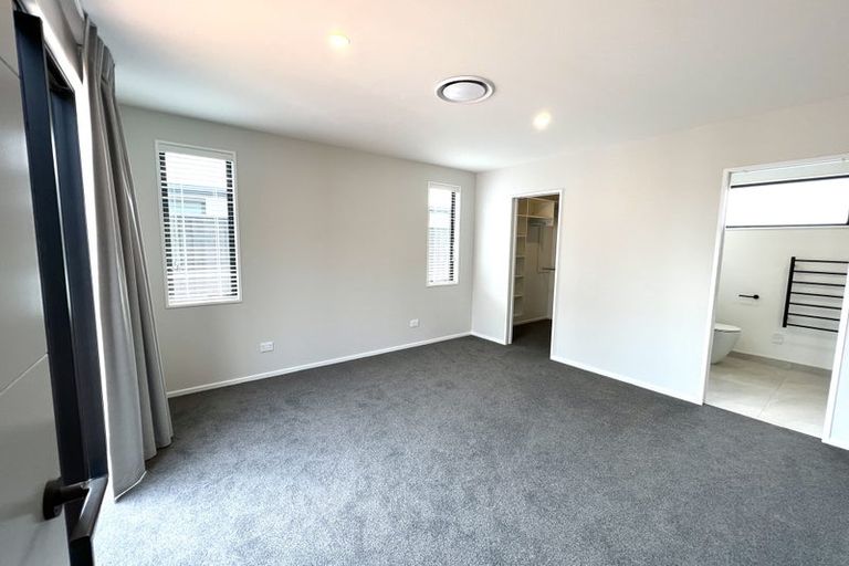 Photo of property in 20 Dray Place, Halswell, Christchurch, 8025