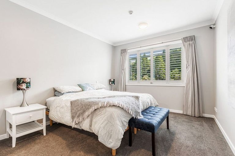 Photo of property in 74 Eaves Bush Parade, Orewa, 0931