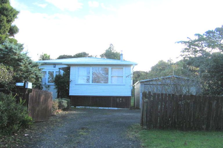 Photo of property in 34 Tane Road, Laingholm, Auckland, 0604