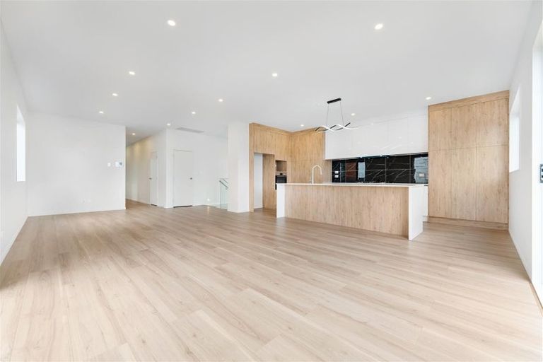 Photo of property in 11 Whale Bay Rise, Gulf Harbour, Whangaparaoa, 0930