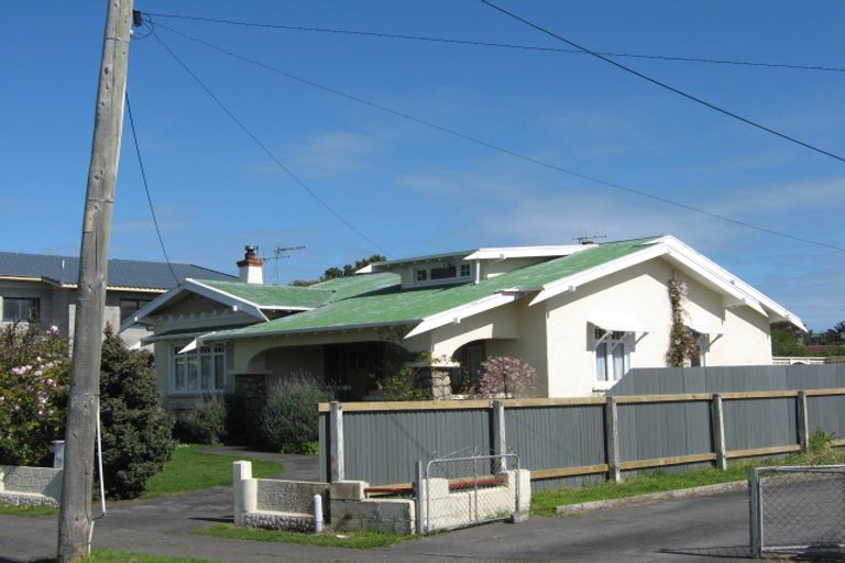 Photo of property in 11 Jackson Street, College Estate, Whanganui, 4500