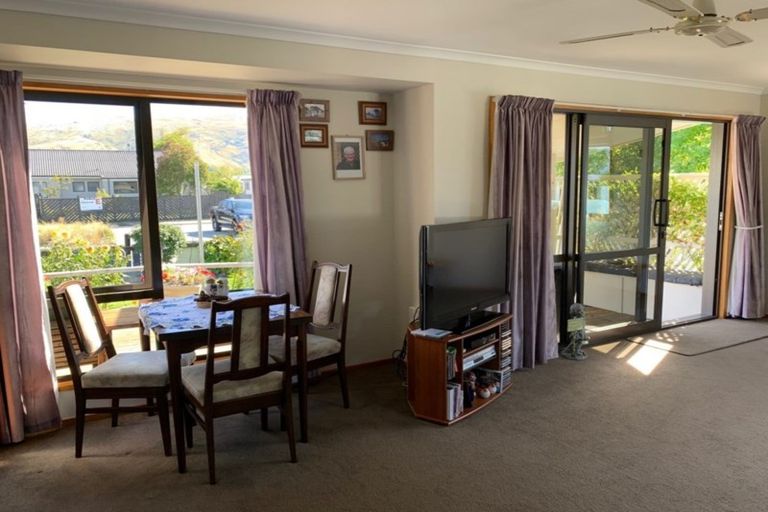 Photo of property in 17 Linrosa Place, Cromwell, 9310