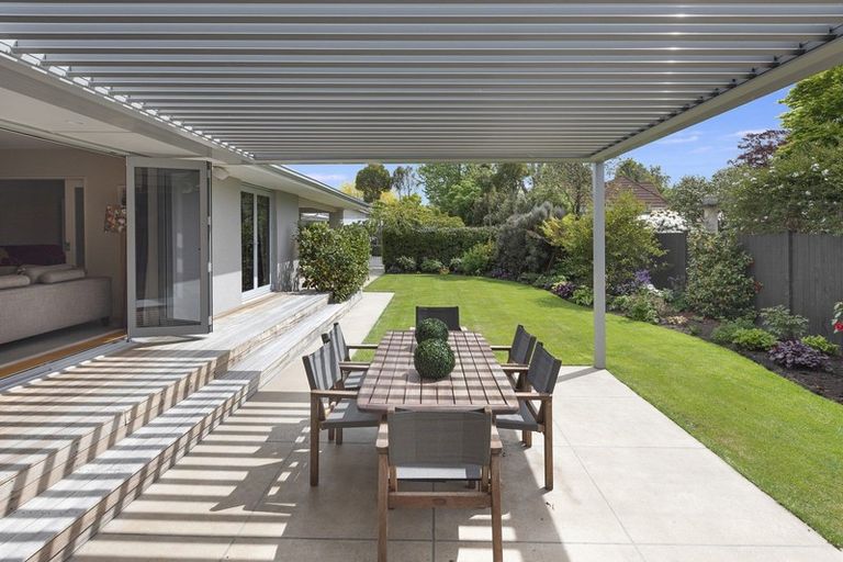 Photo of property in 76a Puriri Street, Riccarton, Christchurch, 8041