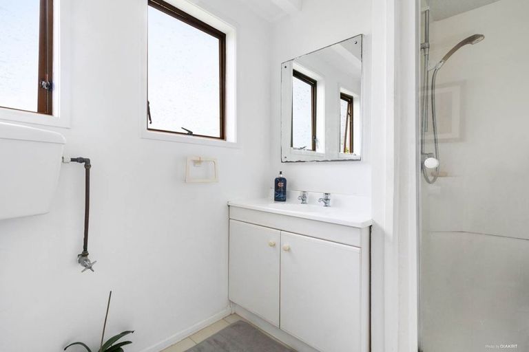 Photo of property in 7/18 Seabrook Avenue, New Lynn, Auckland, 0600