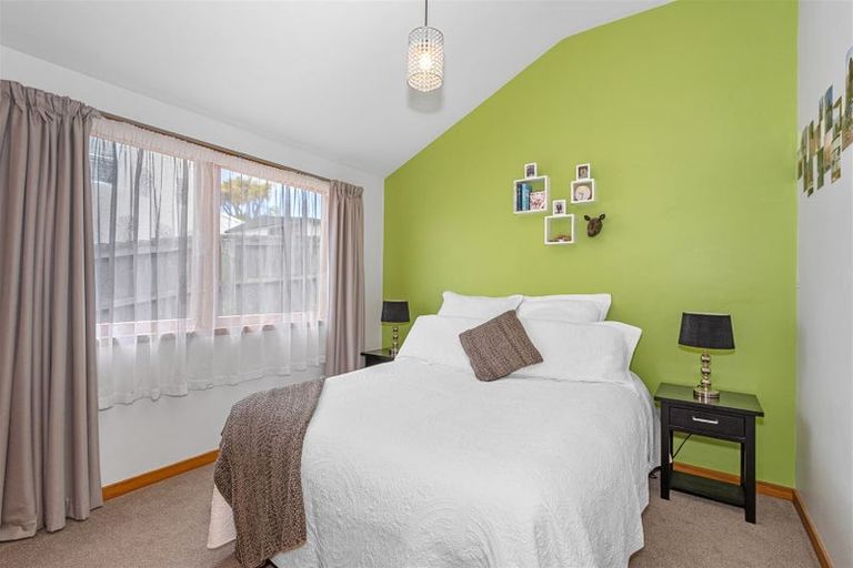 Photo of property in 251 Major Hornbrook Road, Mount Pleasant, Christchurch, 8081
