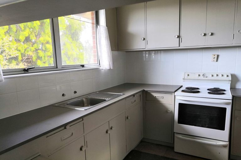 Photo of property in 143 Waimumu Road, Massey, Auckland, 0614