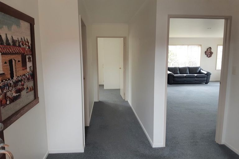 Photo of property in 5 The Boulevard, Red Beach, 0932