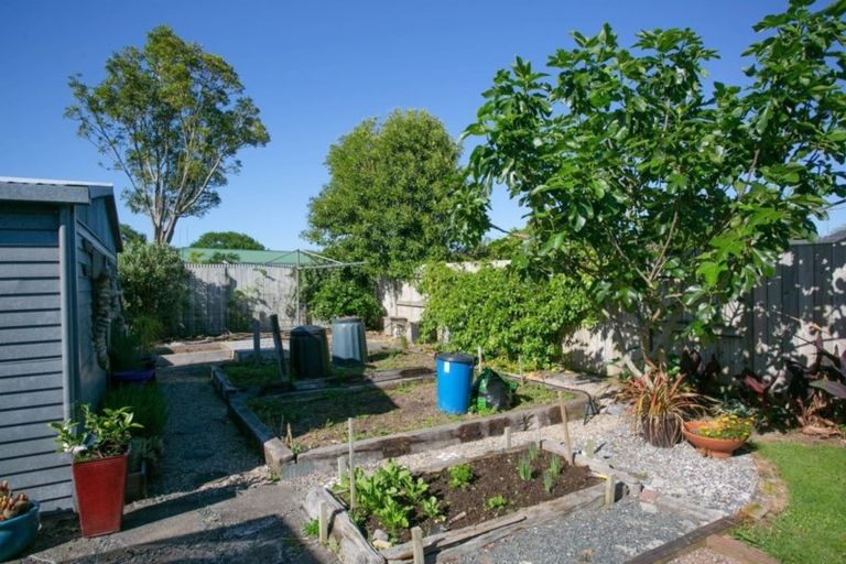 Photo of property in 28 Campbell Street, Leamington, Cambridge, 3432