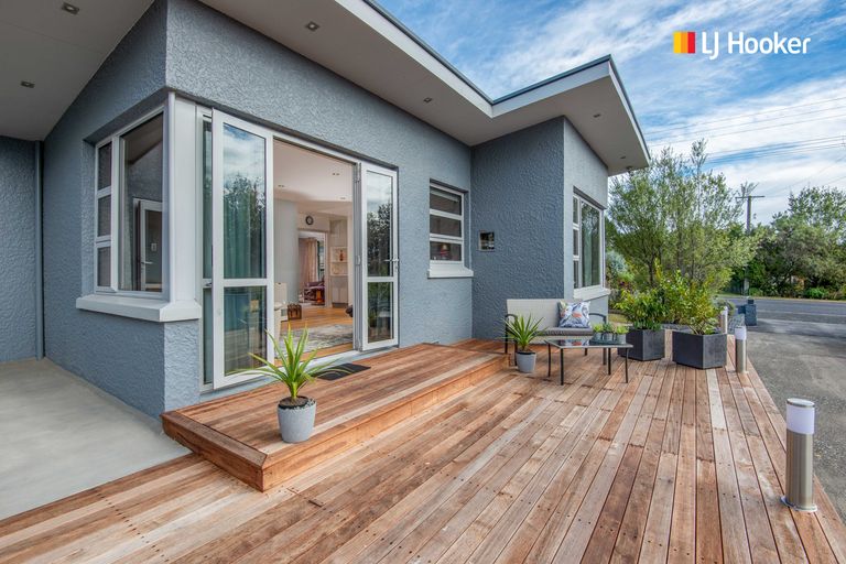 Photo of property in 61 Riccarton Road East, East Taieri, Mosgiel, 9024