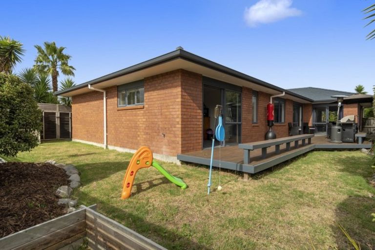 Photo of property in 45 Lisa Place, Brookfield, Tauranga, 3110
