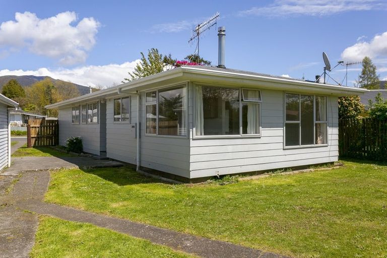 Photo of property in 18 Poihaere Street, Turangi, 3334