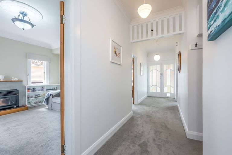 Photo of property in 24 Hart Avenue, Boulcott, Lower Hutt, 5011