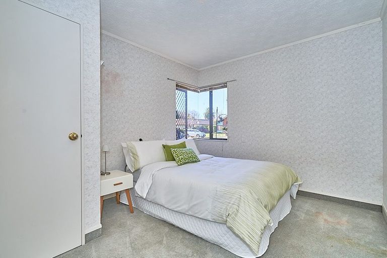 Photo of property in 1 Hyatt Grove, Greenmeadows, Napier, 4112