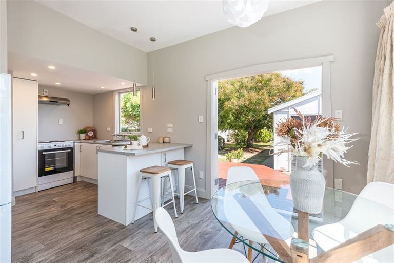 Photo of property in 105 Condell Avenue, Papanui, Christchurch, 8053