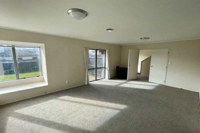 Photo of property in 3/8 Solana Court, Botany Downs, Auckland, 2010