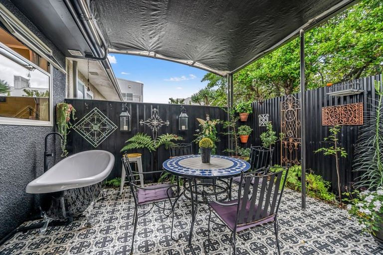 Photo of property in 4/1 Gardiner Street, Westshore, Napier, 4110