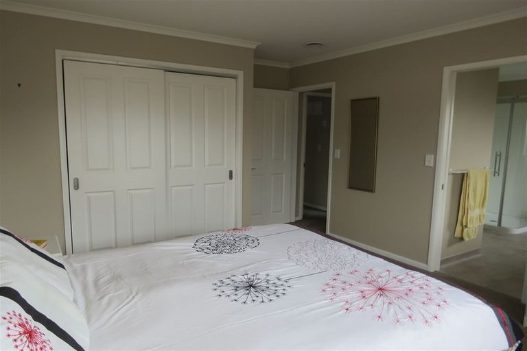 Photo of property in 1 Martin Harvey Street, Levin, 5510