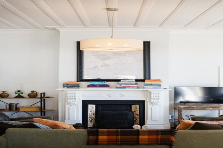 Photo of property in 2 Melrose Street, Roslyn, Dunedin, 9010