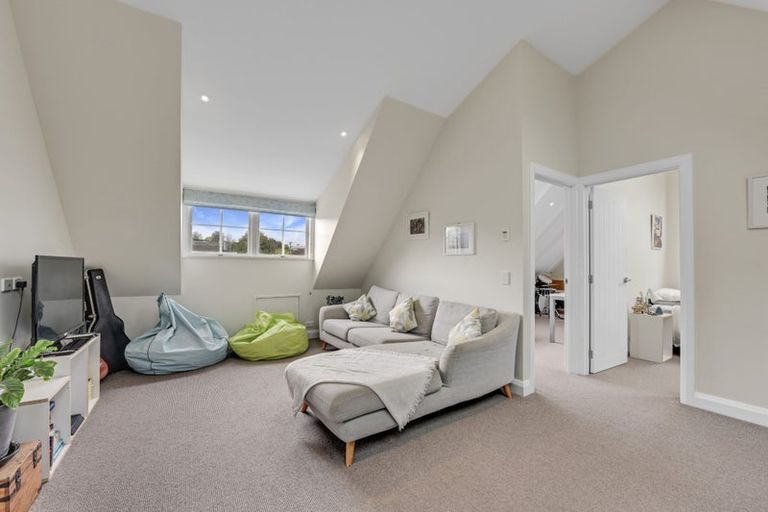 Photo of property in 114 Kawai Street, Nelson South, Nelson, 7010