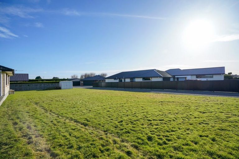 Photo of property in 28 Majestic Chance, Seaward Bush, Invercargill, 9812