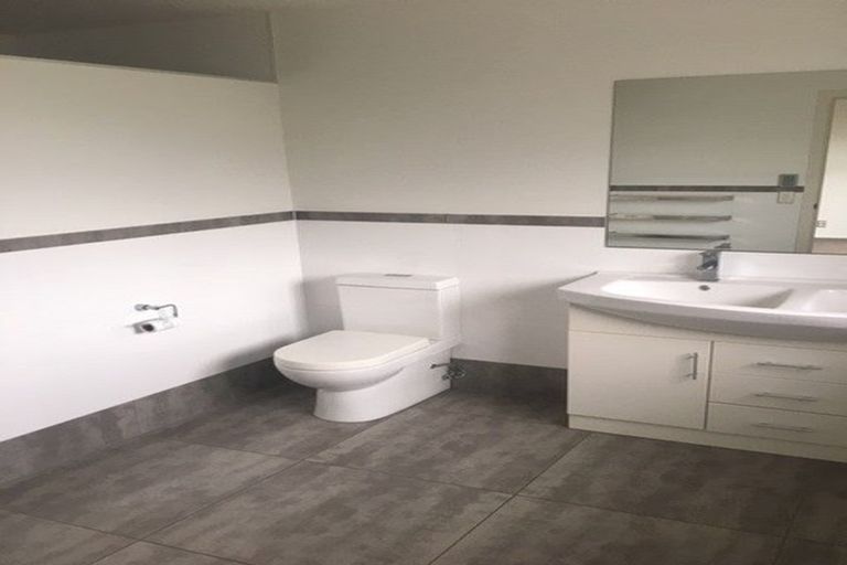 Photo of property in 5 Michael Terrence Place, Flagstaff, Hamilton, 3210