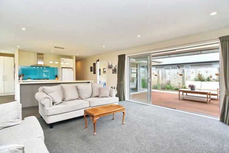 Photo of property in 27 Carmichael Street, Rangiora, 7400