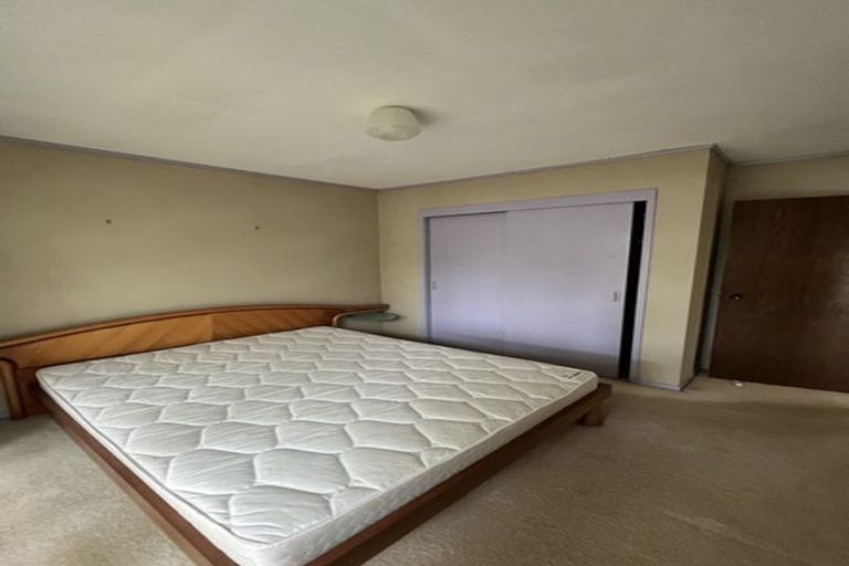 Photo of property in 3/22 Penning Road, Castor Bay, Auckland, 0620