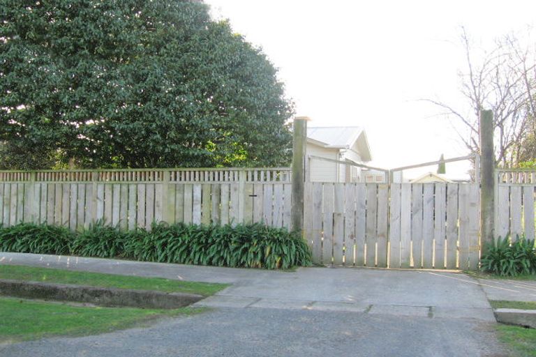 Photo of property in 4 Poole Street, Feilding, 4702