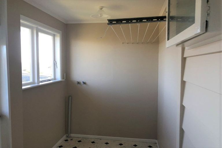 Photo of property in 30 Baylands Drive, Newlands, Wellington, 6037