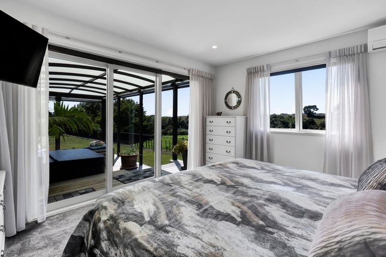 Photo of property in 5d Vardon Way, Waiwhakaiho, New Plymouth, 4312