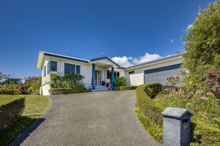 Photo of property in 44 Rochfort Road, Havelock North, 4130