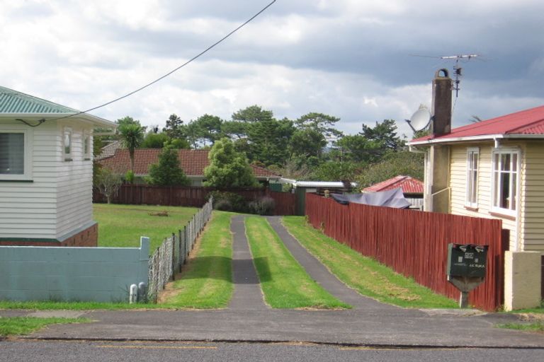 Photo of property in 1/59 Archibald Road, Kelston, Auckland, 0602