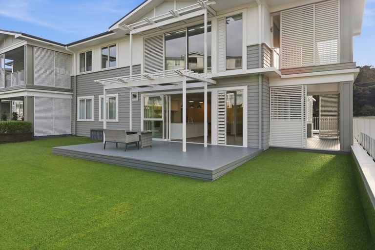 Photo of property in 140 Eaves Bush Parade, Orewa, 0931