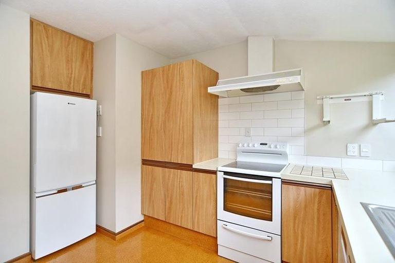 Photo of property in 44b Memorial Avenue, Ilam, Christchurch, 8053