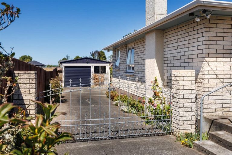 Photo of property in 10 Dalrymple Place, Marton, 4710