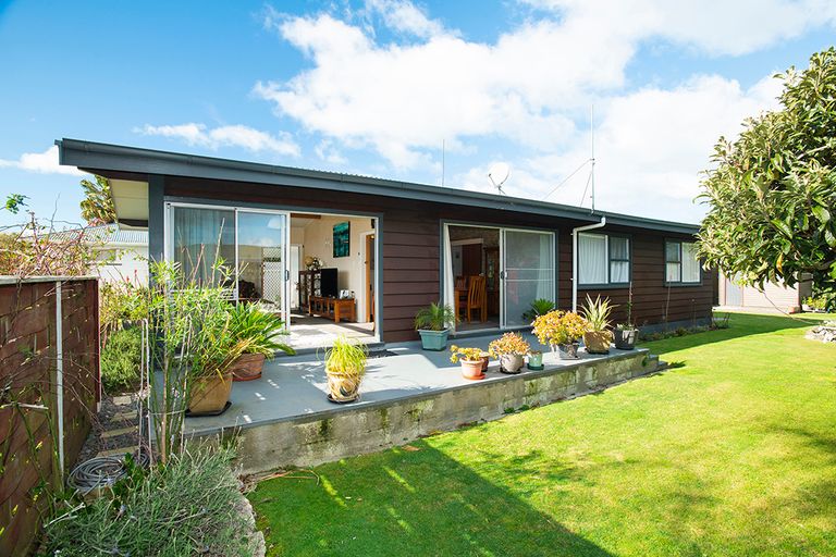 Photo of property in 1020 Aberdeen Road, Te Hapara, Gisborne, 4010
