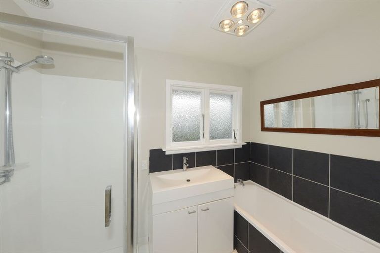 Photo of property in 24 Sledmere Street, Burnside, Christchurch, 8053