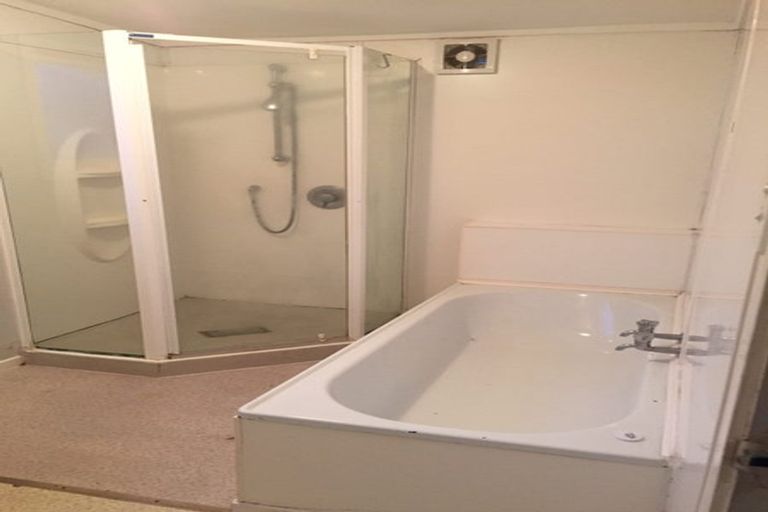 Photo of property in 45 Beatty Road, Pukekohe, 2120