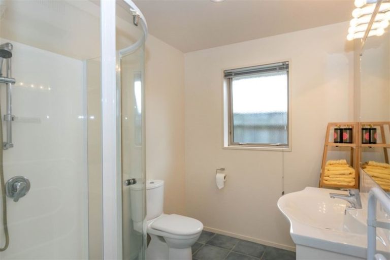 Photo of property in 32 Magnolia Drive, Springlands, Blenheim, 7201