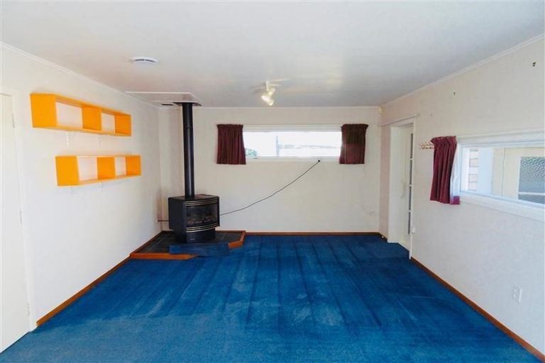 Photo of property in 91 Manu Crescent, Upper Vogeltown, New Plymouth, 4310