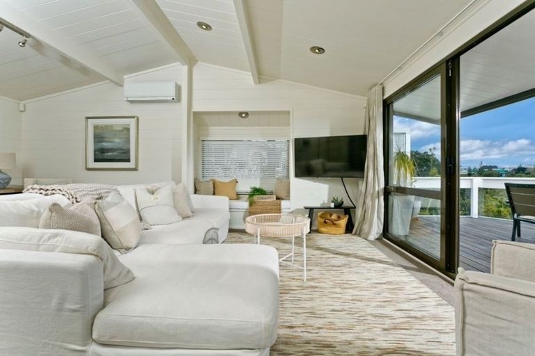 Photo of property in 7a Spencer Terrace, Hauraki, Auckland, 0622