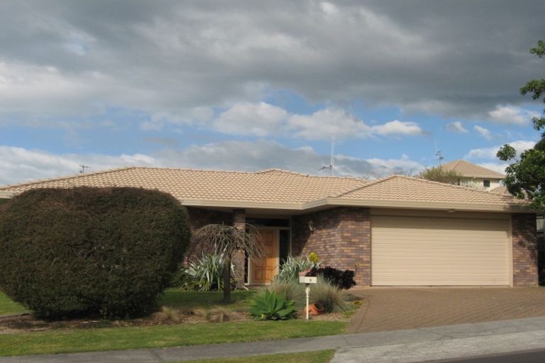 Photo of property in 9 Lucerne Place, Welcome Bay, Tauranga, 3112