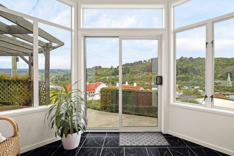 Photo of property in 37 Grey Street, Port Chalmers, 9023