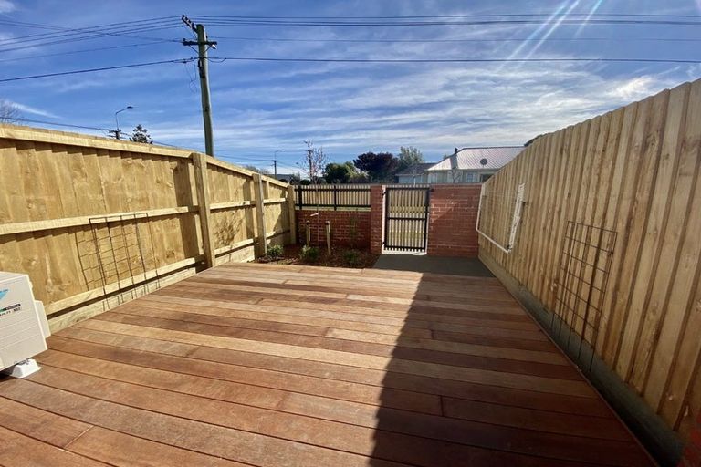 Photo of property in 2/2 Hammond Place, Spreydon, Christchurch, 8024