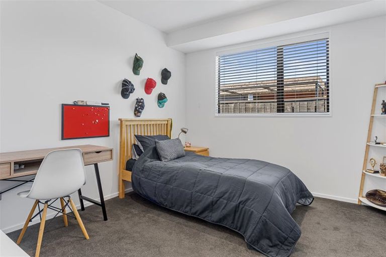 Photo of property in 9 Westpark Boulevard, Rangiora, 7400