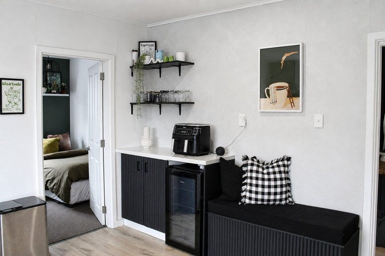Photo of property in 1/40 Grimseys Road, Redwood, Christchurch, 8051