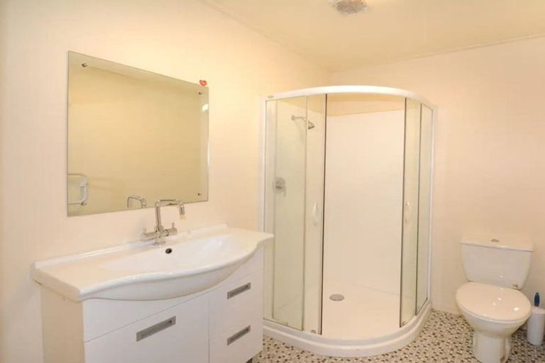 Photo of property in 4 Royal Terrace, Dunedin Central, Dunedin, 9016