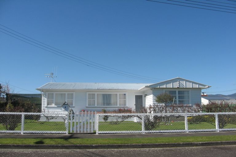 Photo of property in 4 Ascot Street, Levin, 5510