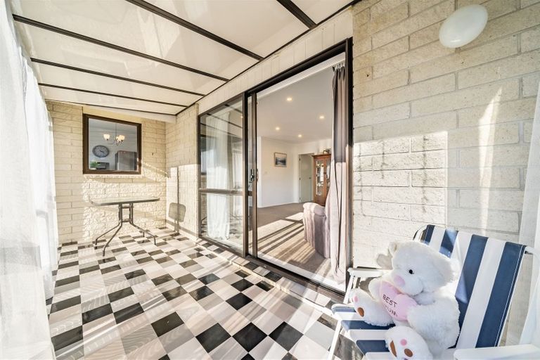 Photo of property in 1/3 Ararino Street, Trentham, Upper Hutt, 5018